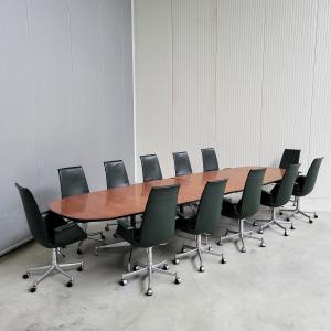 Fabricius & Kastholm FK6725 Office Chair Bird Chair Green Vintage Interior Aksel Aachen Design Project Office London Paris Bruxelles Amsterdam