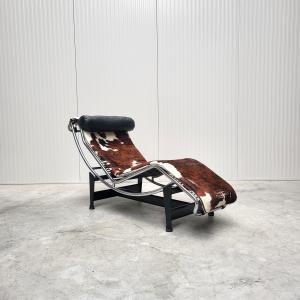 Cassina LC4 Chaise Cow Hide Le Corbusier 70s edition Interior Aksel Design Home Paris Project Office NYC Dubai Qatar London