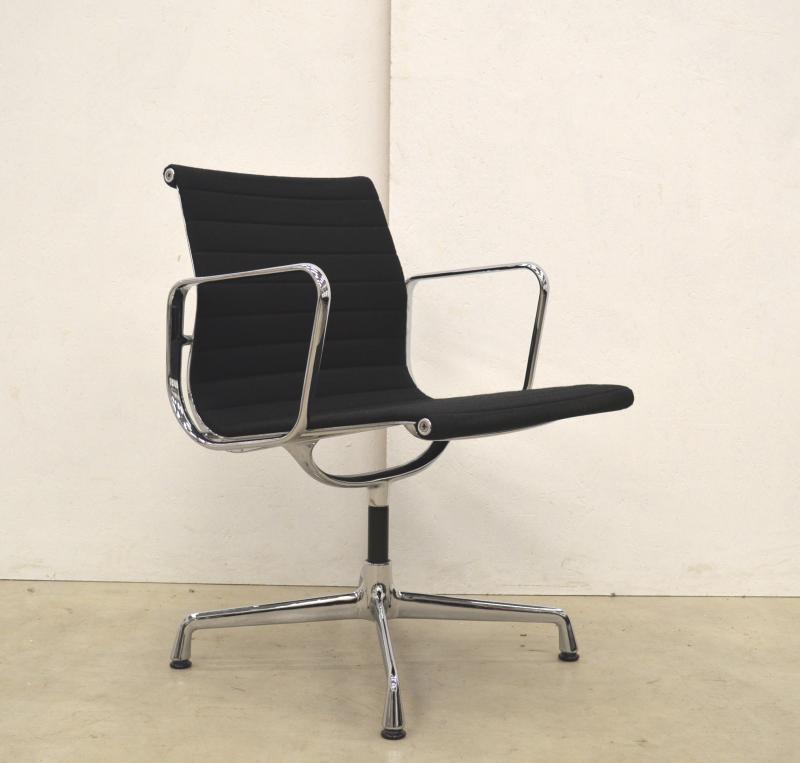 Vitra EA108 Alu Chair Hopsak Schwarz Eames Interior Aksel Aachen München Paris