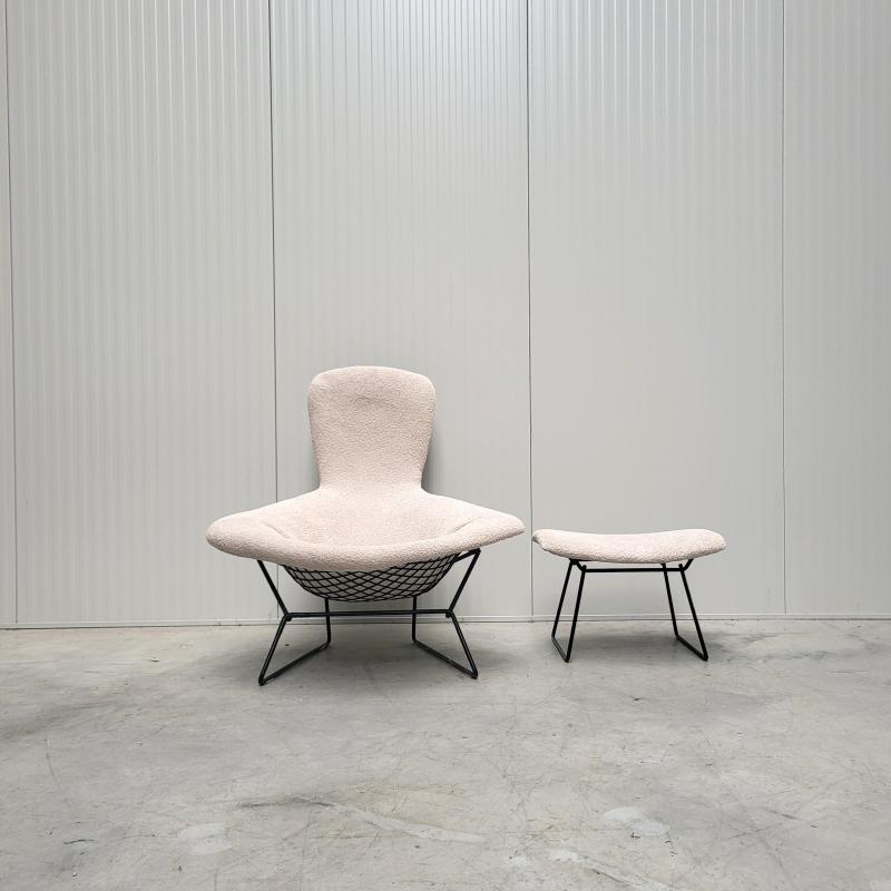 Harry Bertoia Bird Chair Ottoman Bouclé Knoll International Interior Aksel Aachen Design Classics Amsterdam Düsseldorf Paris London NY
