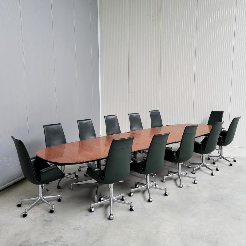 Fabricius & Kastholm FK6725 Office Chair Bird Chair Green Vintage Interior Aksel Aachen Design Project Office London Paris Bruxelles Amsterdam