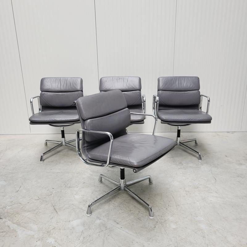 Vitra EA208 Soft Pad Alu Chair Grey Leather Charles Eames Interior Aksel Collector Buy Sell Vintage Paris Bruxelles Brügge Knokke Doha NYC